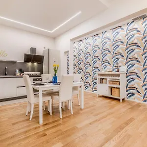 Apartment Casa Borghese - Your Perfect In, Rome